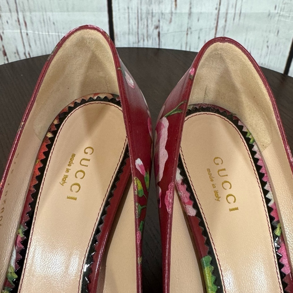 GUCCI BLOOM women’s Napa leather Red Floral 3” Heels Round Toe in size 37.5 - Picture 9 of 17